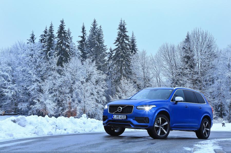  Volvo XC90 T8 R-Design 2016 года  (фото 21 из 32)